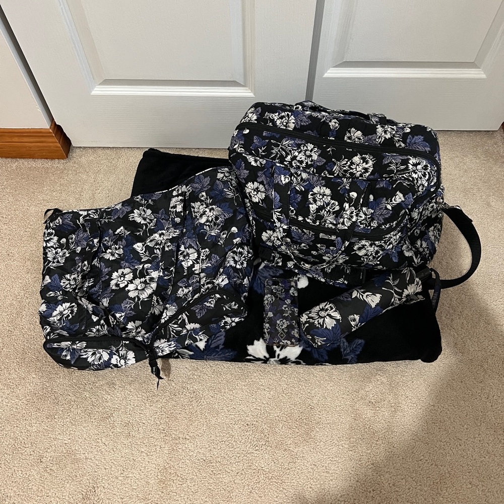 Frosted Floral Vera Bradley Set
